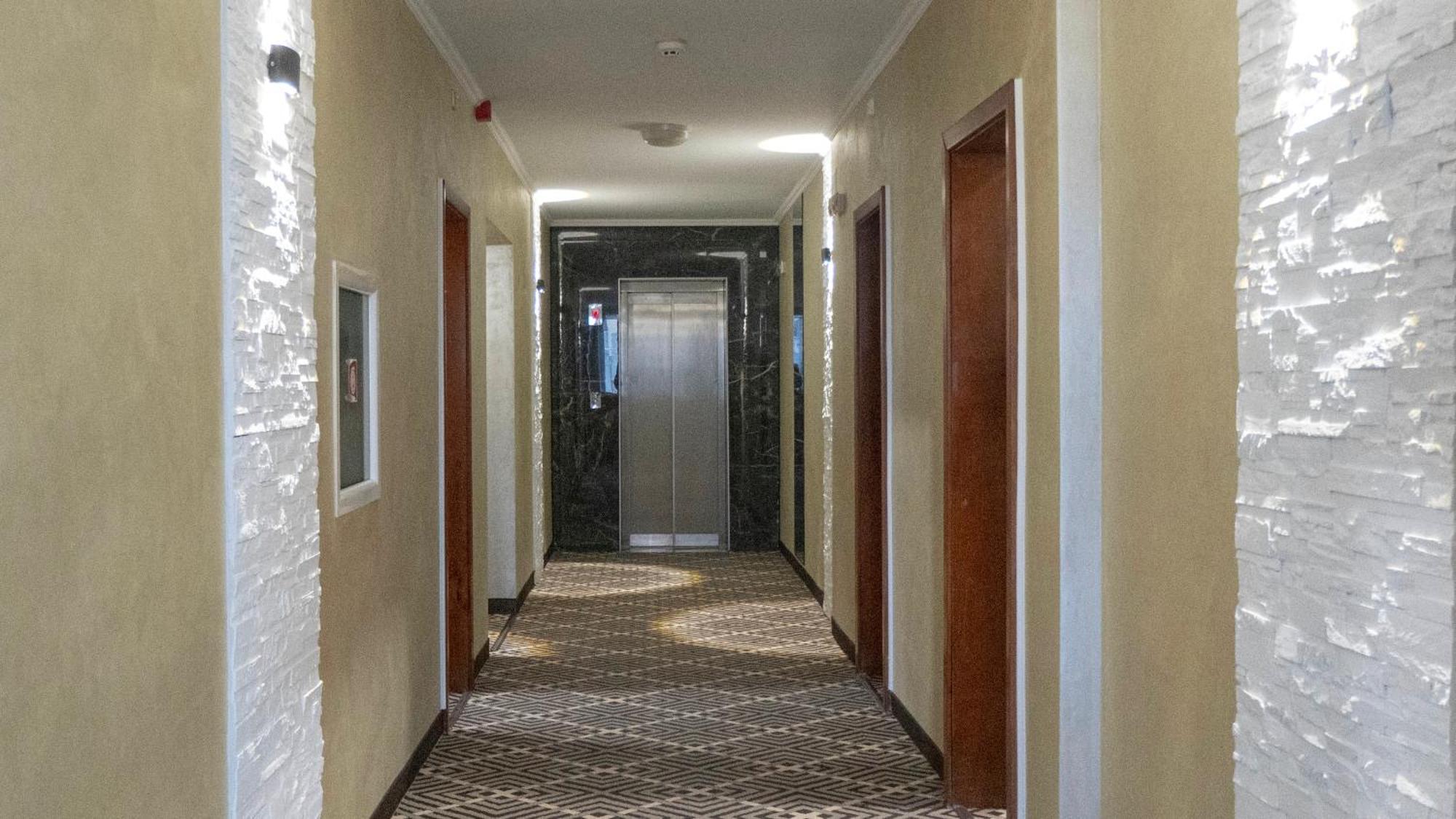 Hotel Yo Saints Constantine and Helena Екстер'єр фото