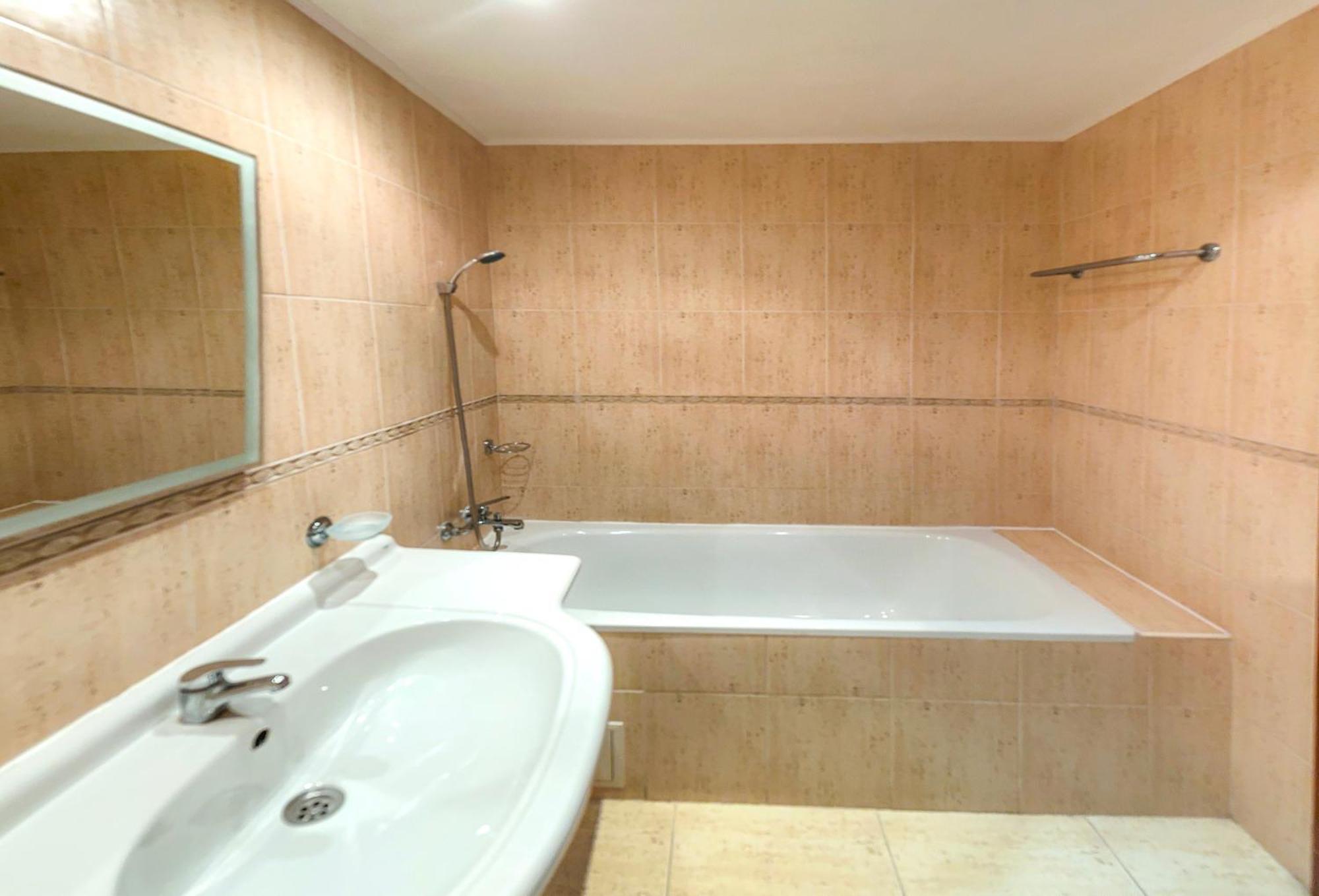 Hotel Yo Saints Constantine and Helena Екстер'єр фото